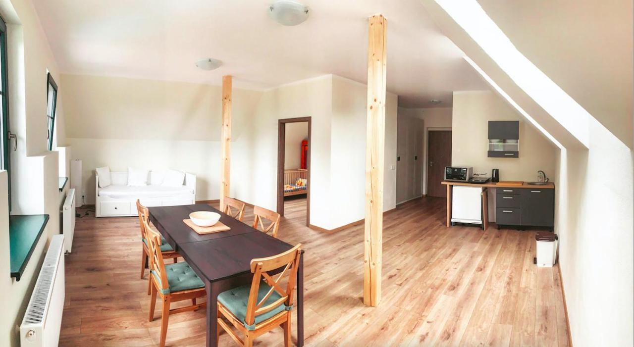 Kozakov Apartmany - Druhe Patro Tatobity Dış mekan fotoğraf