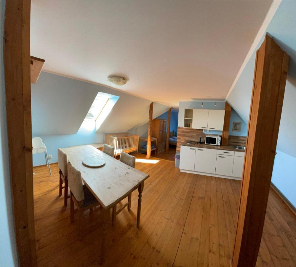 Kozakov Apartmany - Druhe Patro Tatobity Dış mekan fotoğraf