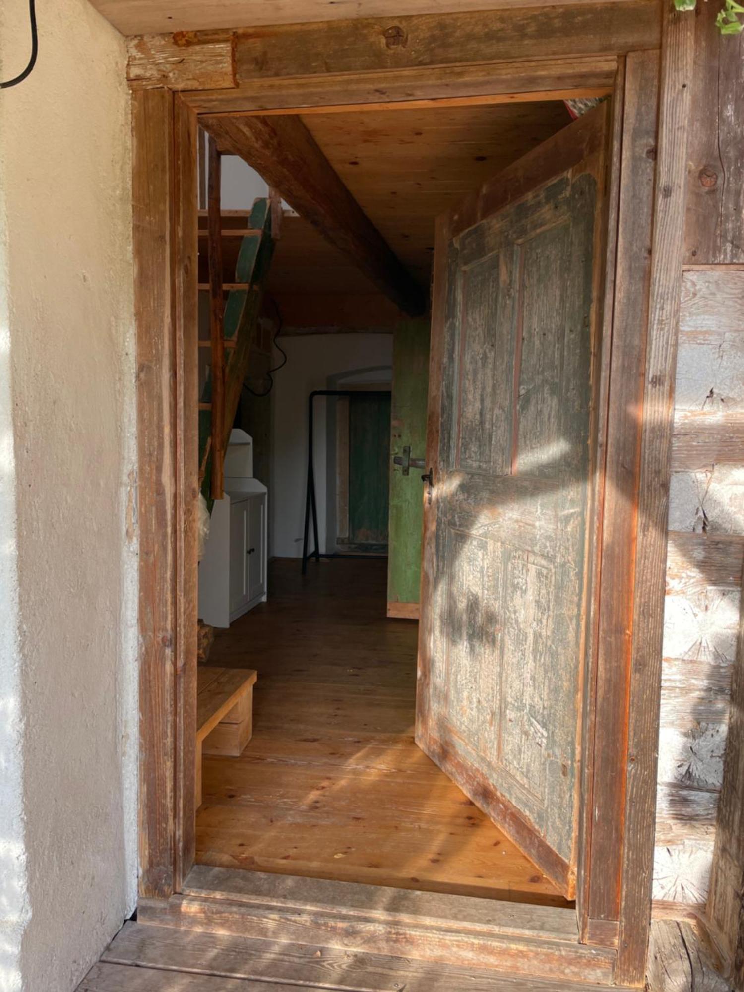 Kozakov Apartmany - Druhe Patro Tatobity Oda fotoğraf