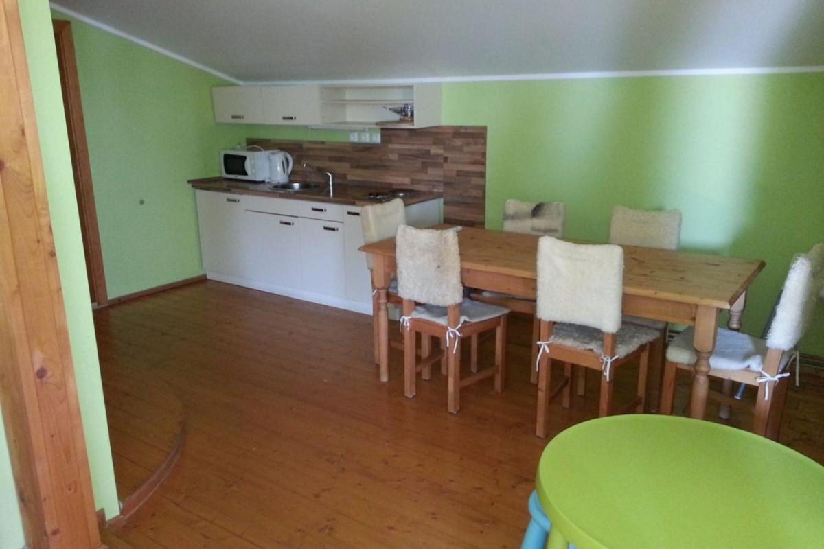 Kozakov Apartmany - Druhe Patro Tatobity Oda fotoğraf